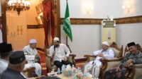 Gubernur Aceh, Muzakkir Manaf Menerima Kunjungan Silaturrahmi Ulama MUNA di pendopo Gubernur Aceh Banda Aceh, 23/8/2025
