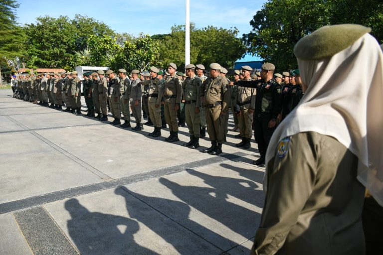 Illiza Lepas 50 Petugas Satpol PP/WH ke 5 Kecamatan