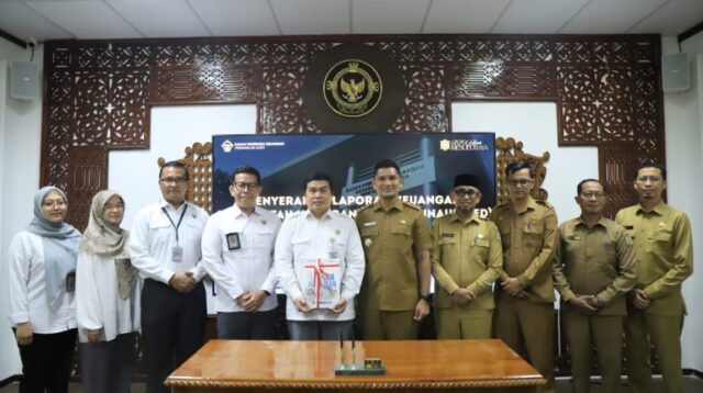 Banda Aceh Kota Pertama Serahkan LKPD 2025 ke BPK Banda Aceh Kota Pertama Serahkan LKPD 2025 ke BPK